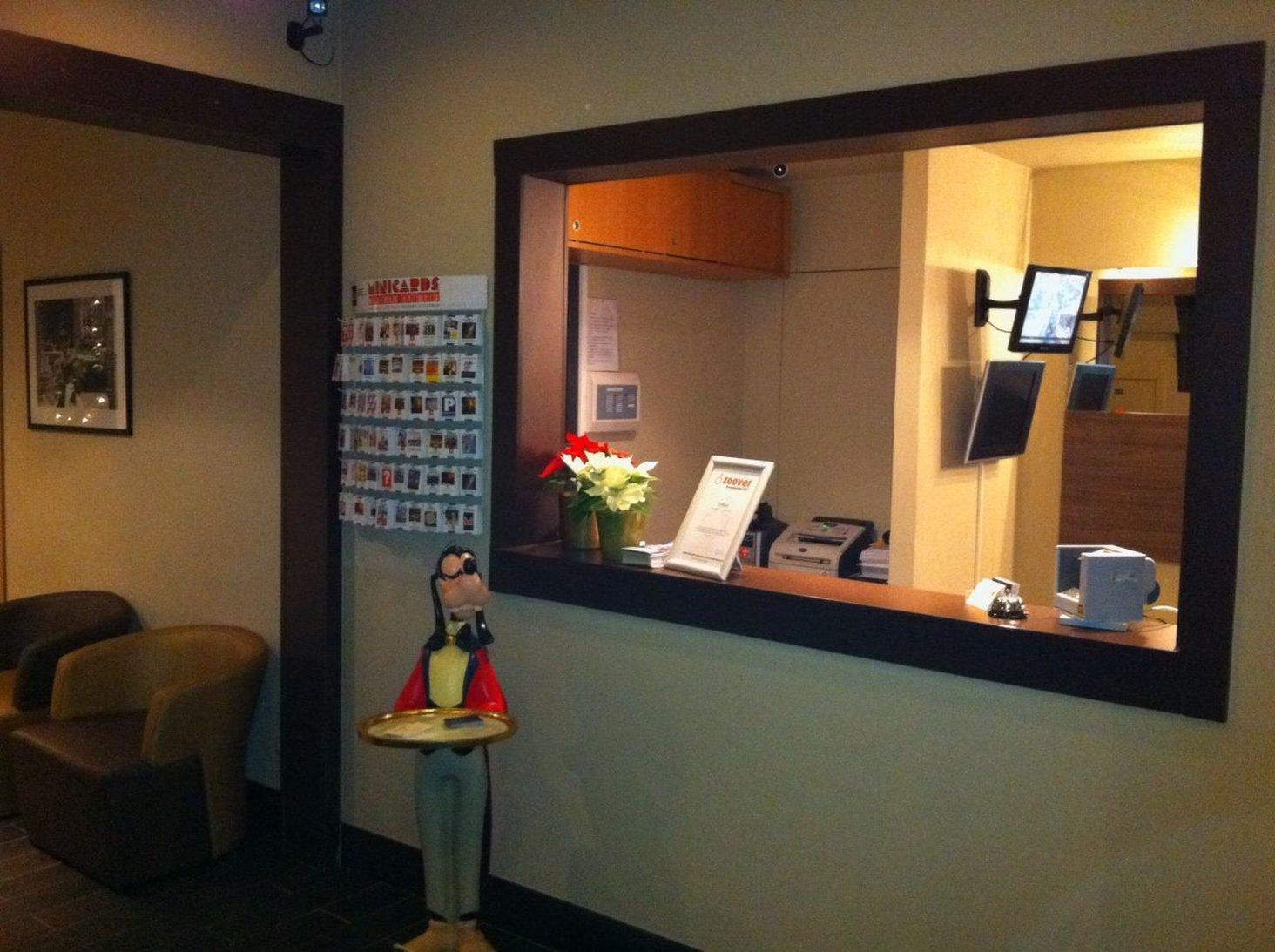 P6 Antwerp Hotel Luaran gambar