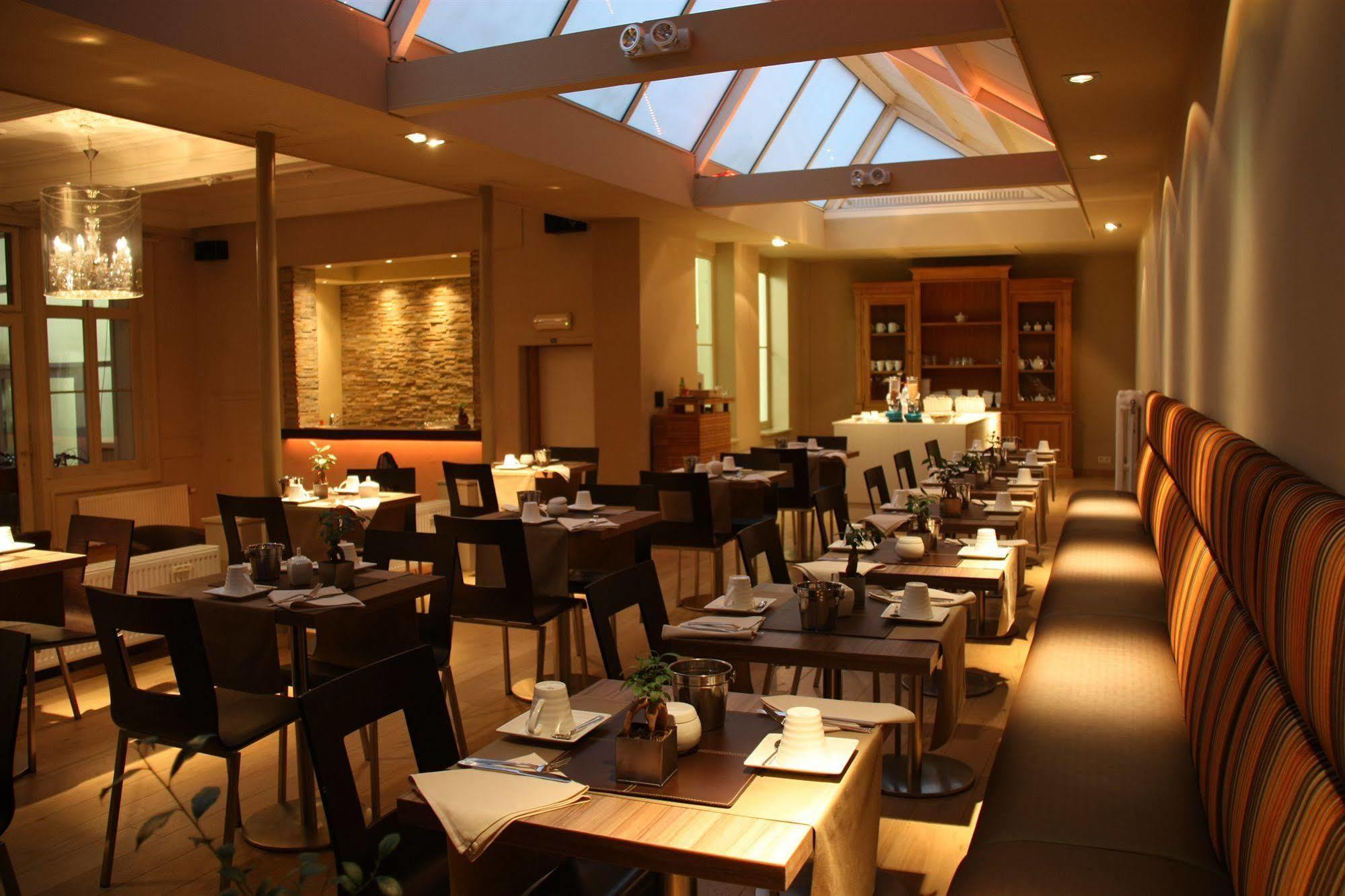 P6 Antwerp Hotel Luaran gambar