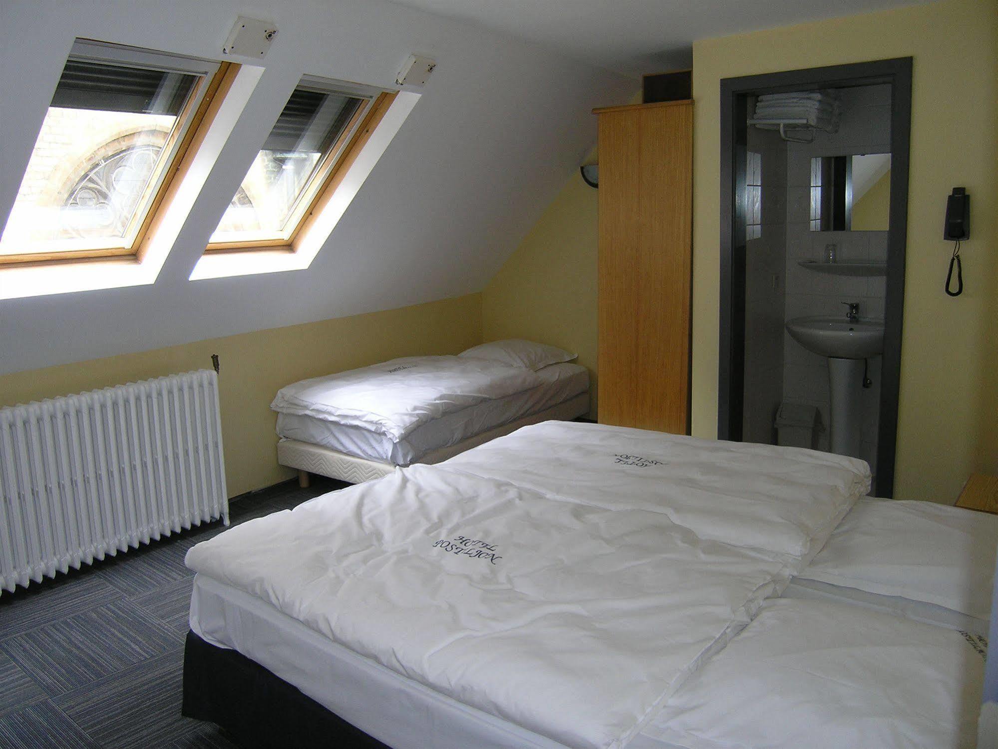 P6 Antwerp Hotel Luaran gambar